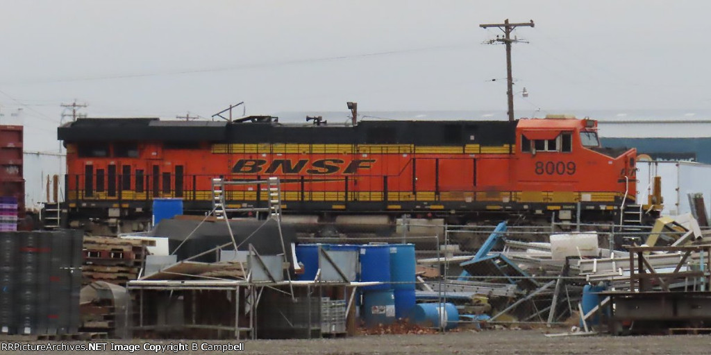 BNSF 8009